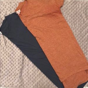 (2) LulaRoe shirts